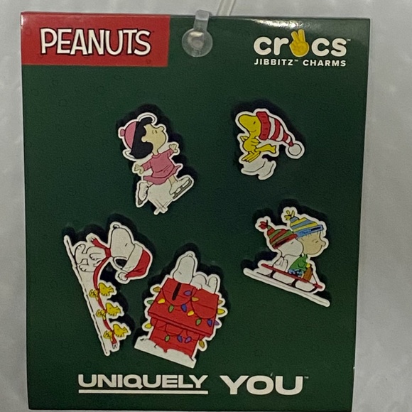 CROCS Shoes Crocs Peanuts Charlie Brown Xmas 5 Pack Jibbitz Charm Poshmark